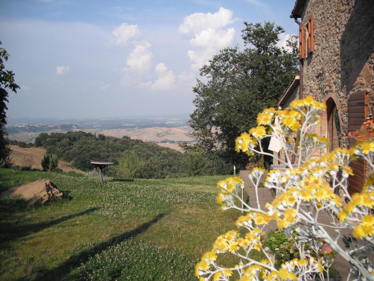 Agriturismo Le Valli 카쉬아나테르메 외부 사진