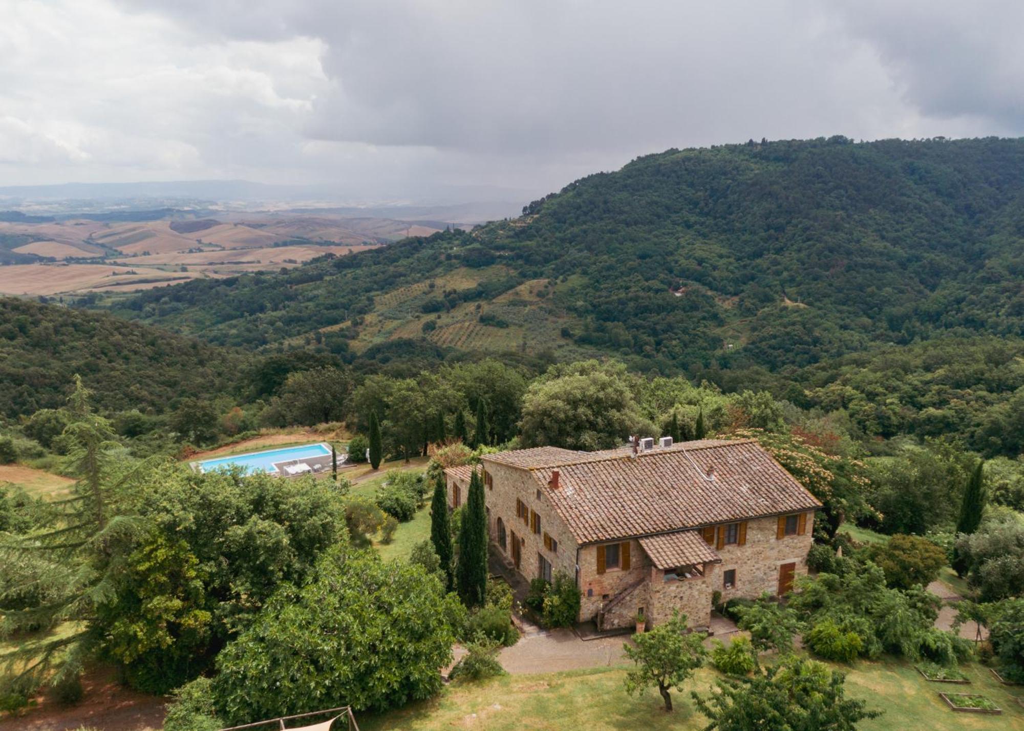 Agriturismo Le Valli 카쉬아나테르메 외부 사진