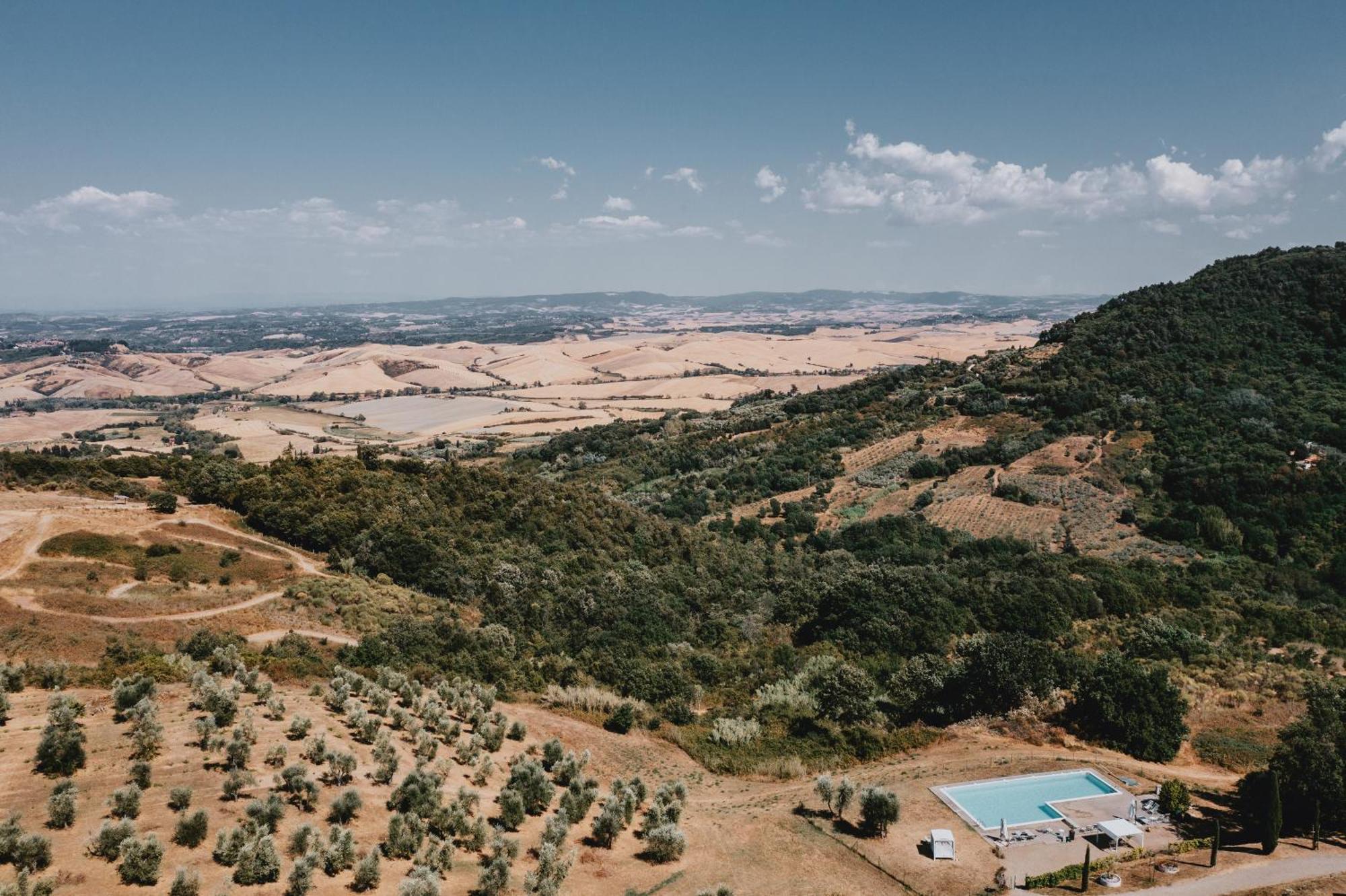 Agriturismo Le Valli 카쉬아나테르메 외부 사진